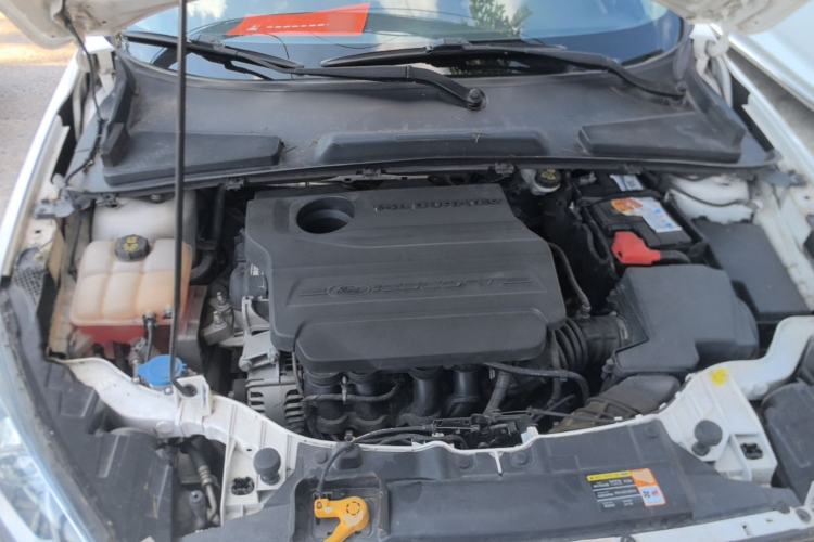 Used Ford Escort 2015 1.5L Manual Comfort Model Engine Bay