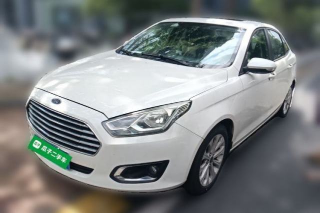 Used Ford Escort 2015 1.5L Automatic Fashion Model