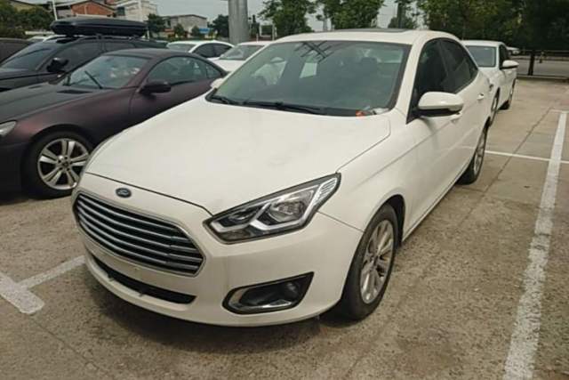 Used Ford Escort 2015 1.5L Automatic Fashion Model