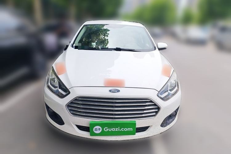 Used Ford Escort 2015 1.5L Automatic Comfort Edition Exterior 1
