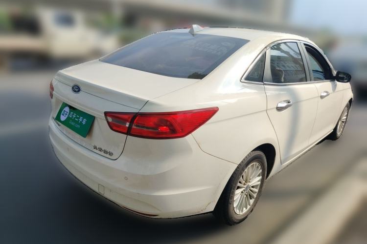 Used Ford Escort 2015 1.5L Manual Comfort Model Exterior 5