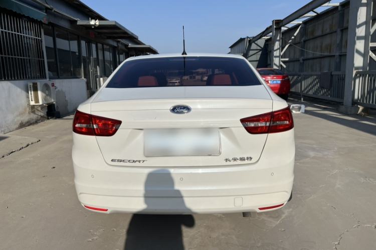 Used Ford Escort 2015 1.5L Manual Comfort Model Exterior 7