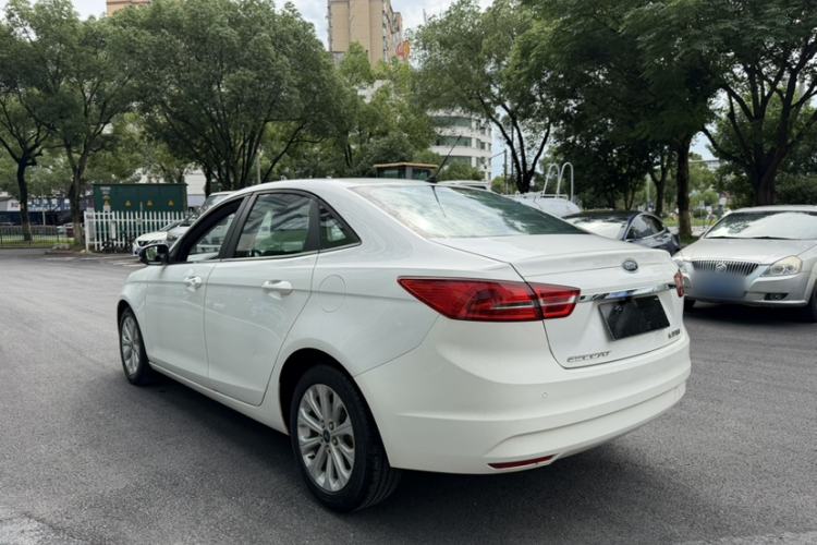 Used Ford Escort 2015 1.5L Automatic Fashion Model Exterior 8