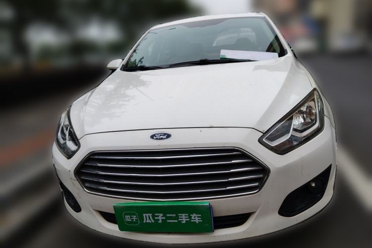 Used Ford Escort 2015 1.5L Manual Comfort Model Front