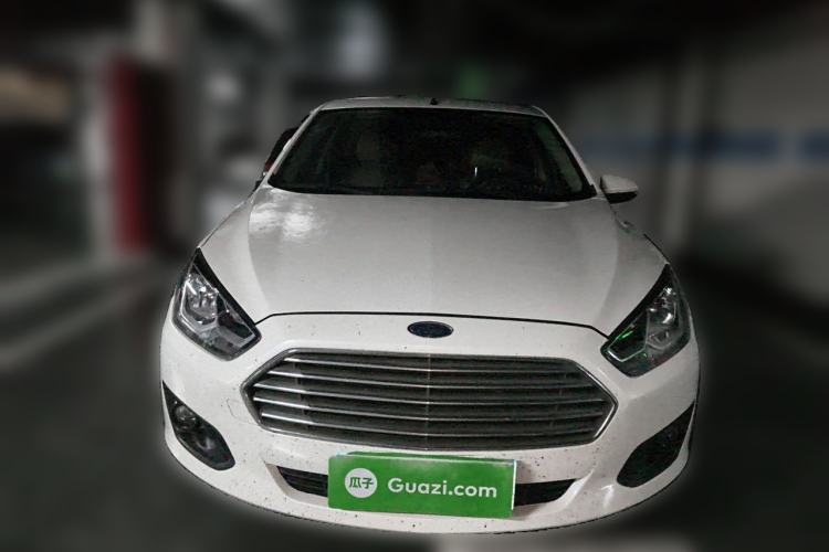 Used Ford Escort 2015 1.5L Automatic Comfort Edition Front