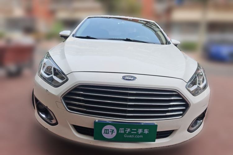 Used Ford Escort 2015 1.5L Automatic Fashion Model Front