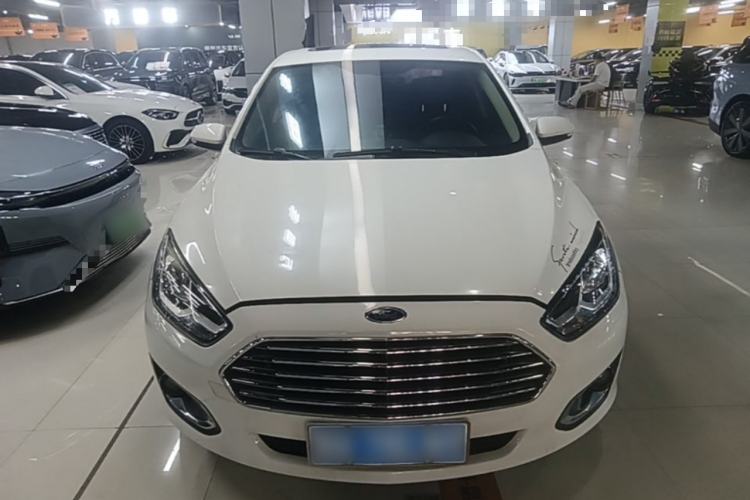 Used Ford Escort 2015 1.5L Automatic Fashion Model Front