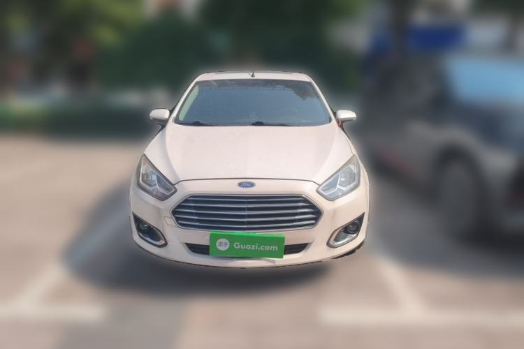 Used Ford Escort 2015 1.5L Automatic Fashion Model Front
