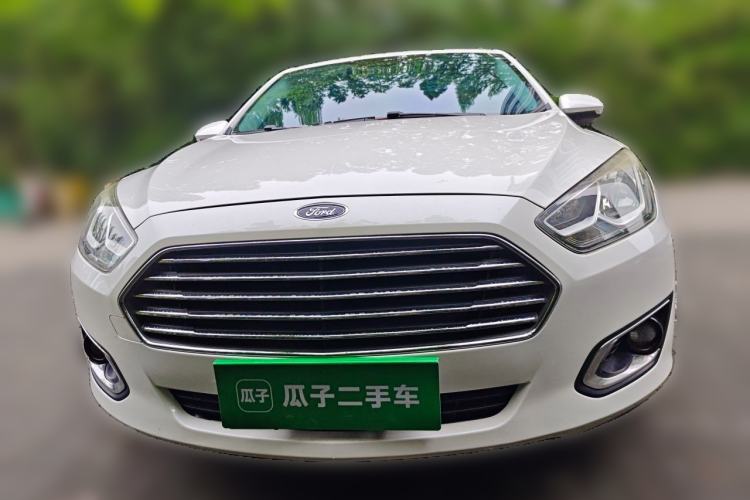 Used Ford Escort 2015 1.5L Manual Comfort Model Front