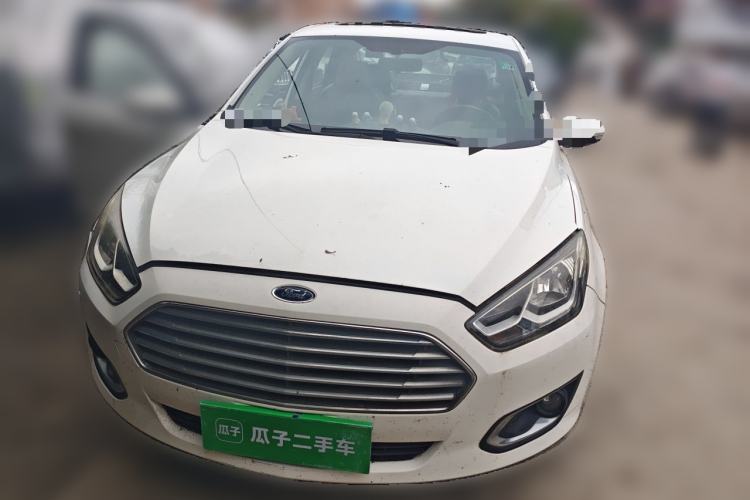 Used Ford Escort 2015 1.5L Automatic Fashion Model Front