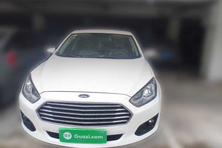 Used Ford Escort 2015 1.5L Automatic Comfort Edition Front