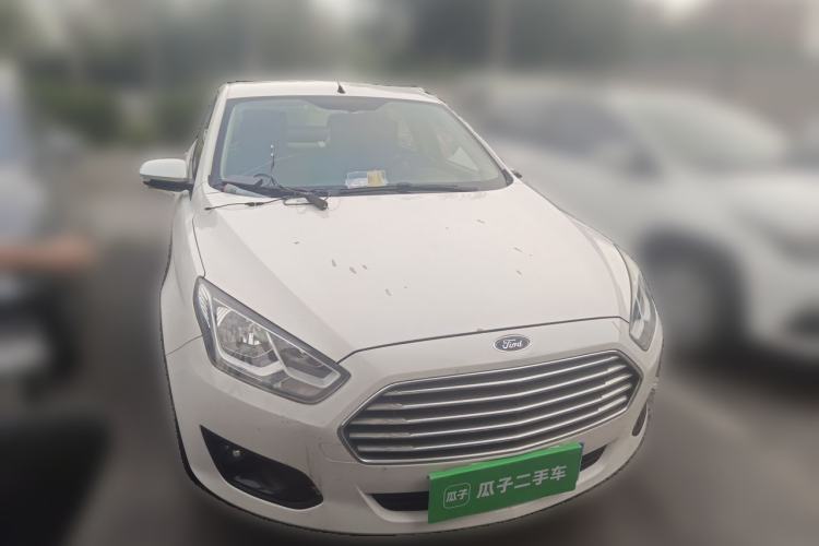 Used Ford Escort 2015 1.5L Automatic Comfort Edition Front