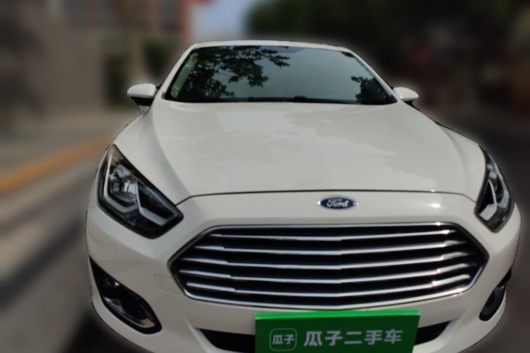 Used Ford Escort 2015 1.5L Automatic Fashion Model Front