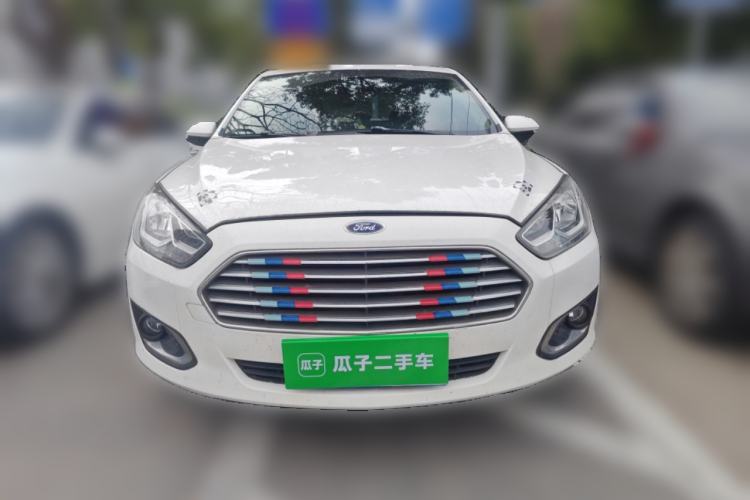 Used Ford Escort 2015 1.5L Automatic Fashion Model Front