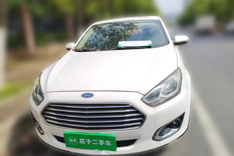 Used Ford Escort 2015 1.5L Automatic Fashion Model Front