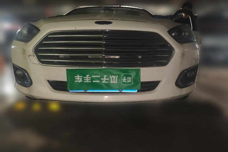 Used Ford Escort 2015 1.5L Automatic Fashion Model Front