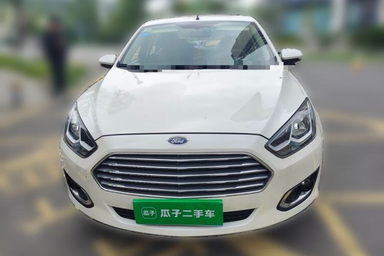 Used Ford Escort 2015 1.5L Automatic Fashion Model Front