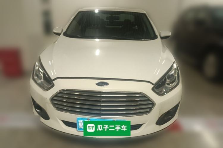 Used Ford Escort 2015 1.5L Manual Comfort Model Front