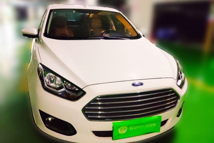 Used Ford Escort 2015 1.5L Automatic Fashion Model Front