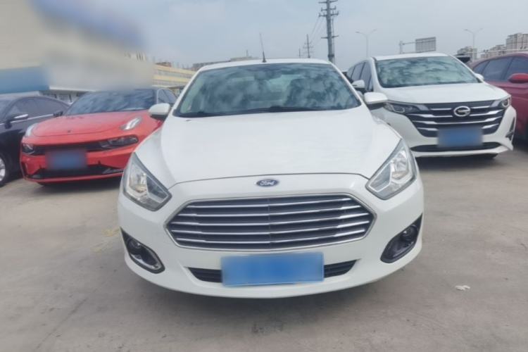 Used Ford Escort 2015 1.5L Automatic Fashion Model Front