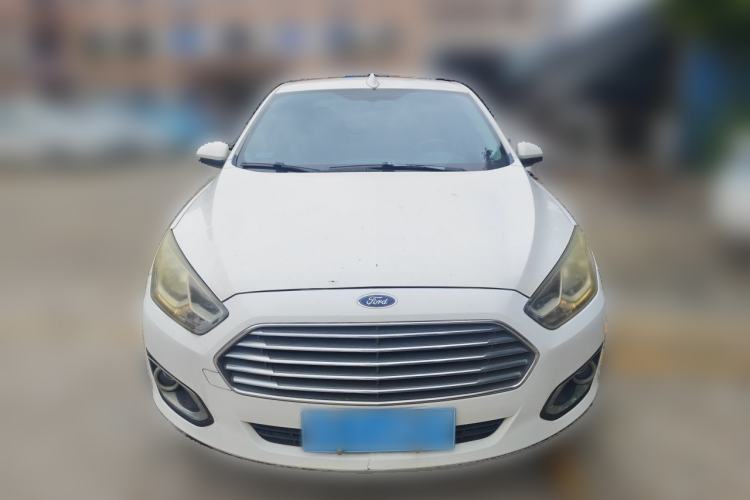 Used Ford Escort 2015 1.5L Manual Comfort Model Front