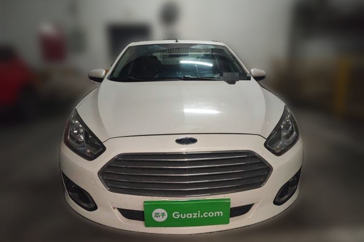 Used Ford Escort 2015 1.5L Automatic Fashion Model Front