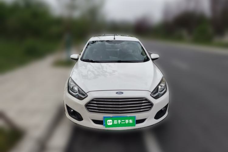 Used Ford Escort 2015 1.5L Manual Comfort Model Front