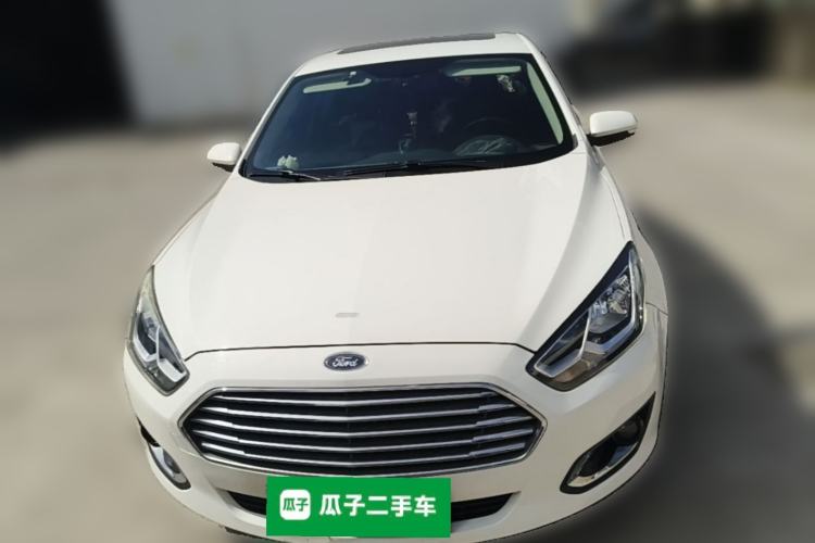 Used Ford Escort 2015 1.5L Automatic Comfort Edition Front