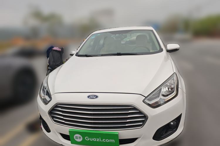 Used Ford Escort 2015 1.5L Automatic Comfort Edition Front