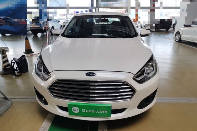 Used Ford Escort 2015 1.5L Automatic Comfort Edition Front