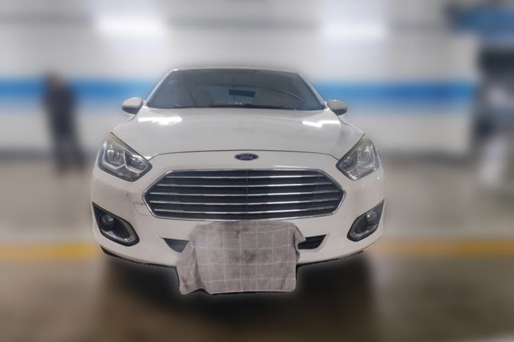 Used Ford Escort 2015 1.5L Automatic Fashion Model Front