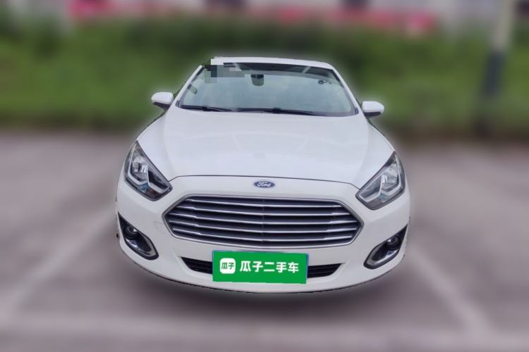 Used Ford Escort 2015 1.5L Automatic Fashion Model Front