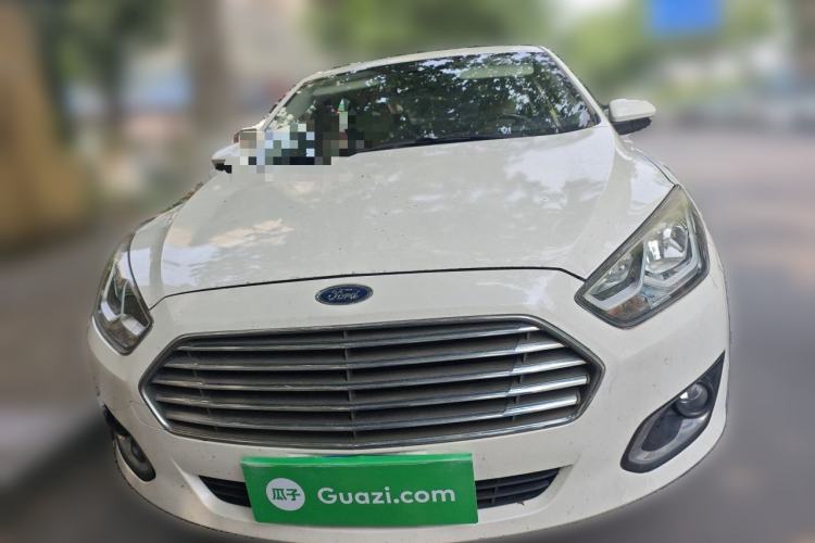 Used Ford Escort 2015 1.5L Automatic Fashion Model Front