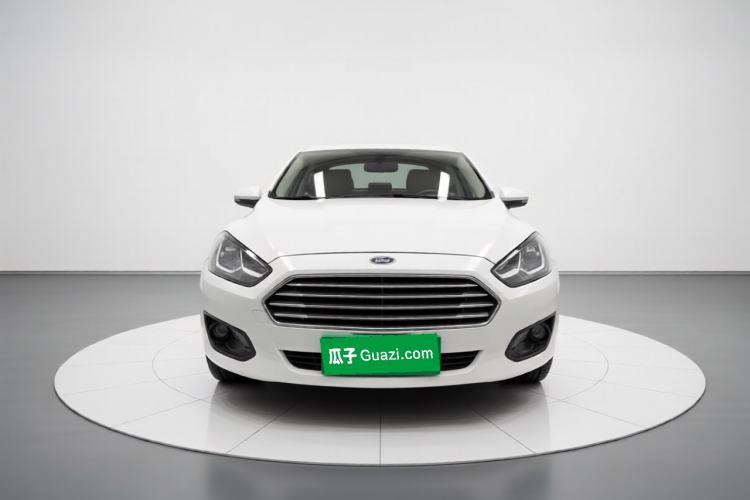 Used Ford Escort 2015 1.5L Manual Comfort Model Front