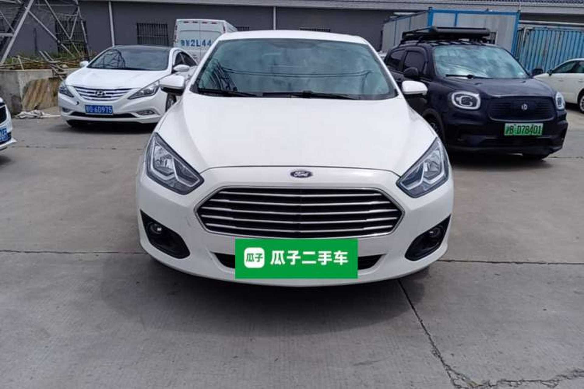Used Ford Escort 2015 1.5L Automatic Comfort Edition Front