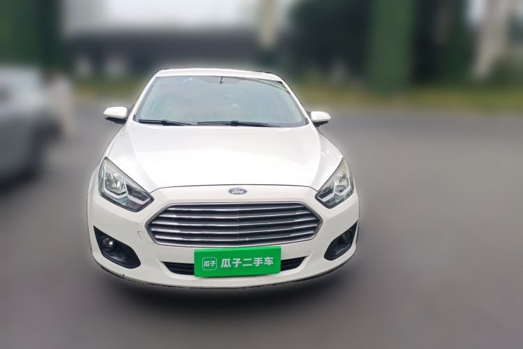 Used Ford Escort 2015 1.5L Automatic Comfort Edition Front