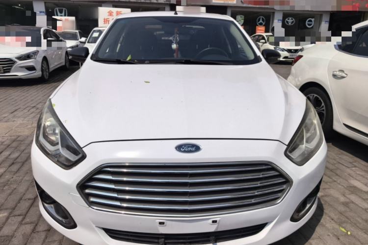 Used Ford Escort 2015 1.5L Automatic Fashion Model Front