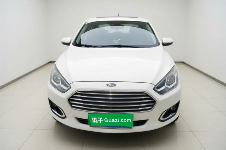 Used Ford Escort 2015 1.5L Automatic Fashion Model Front