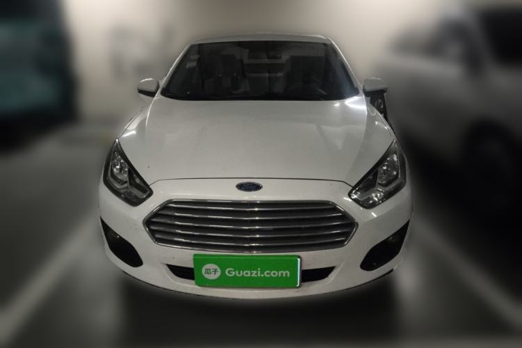 Used Ford Escort 2015 1.5L Automatic Comfort Edition Front