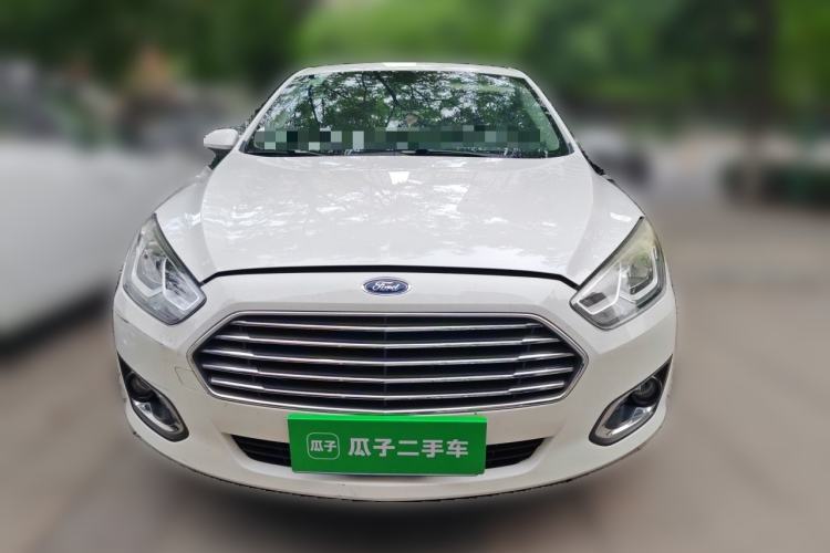 Used Ford Escort 2015 1.5L Automatic Fashion Model Front