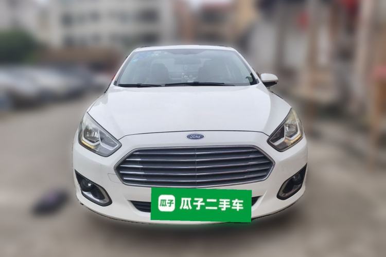 Used Ford Escort 2015 1.5L Automatic Fashion Model Front