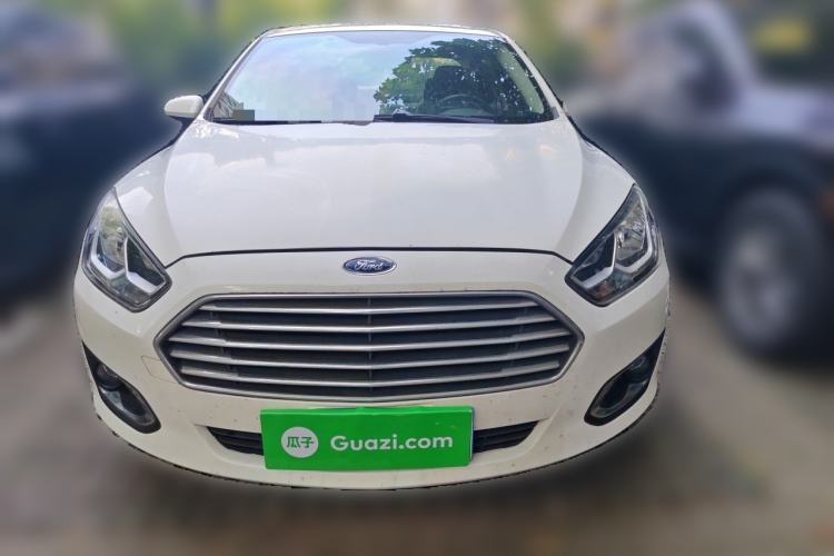 Used Ford Escort 2015 1.5L Automatic Fashion Model Front
