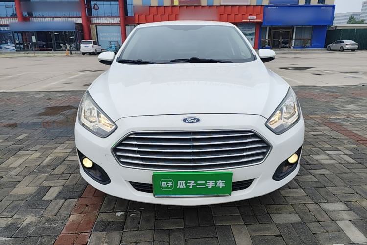 Used Ford Escort 2015 1.5L Automatic Comfort Edition Front