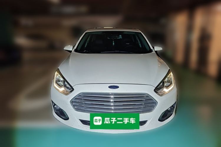 Used Ford Escort 2015 1.5L Automatic Fashion Model Front