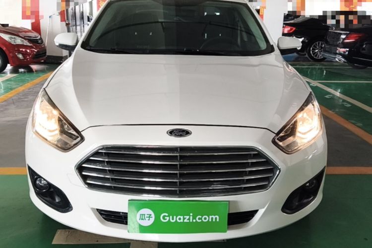 Used Ford Escort 2015 1.5L Automatic Comfort Edition Front