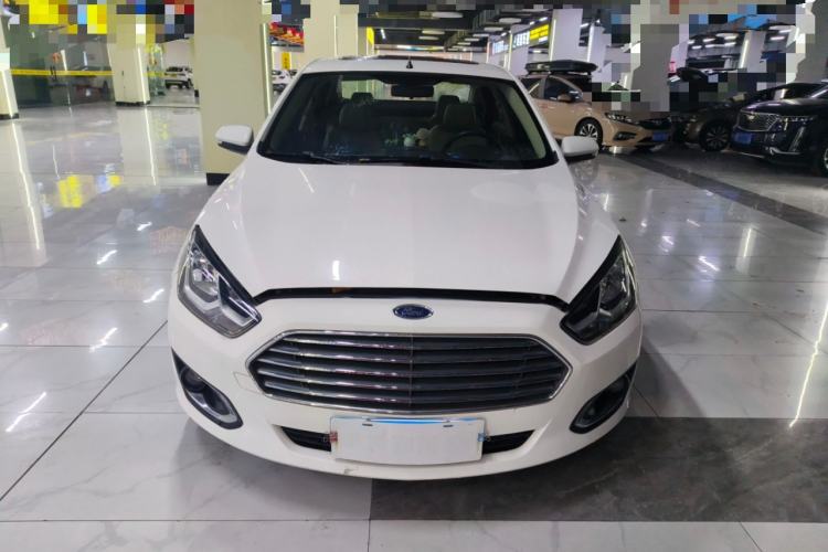 Used Ford Escort 2015 1.5L Automatic Fashion Model Front