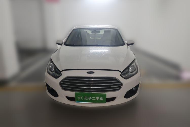 Used Ford Escort 2015 1.5L Manual Comfort Model Front