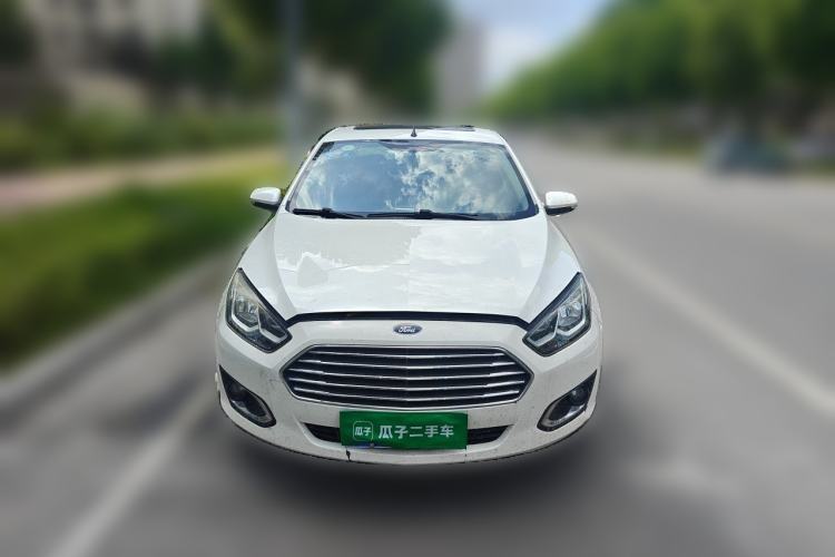 Used Ford Escort 2015 1.5L Automatic Fashion Model Front