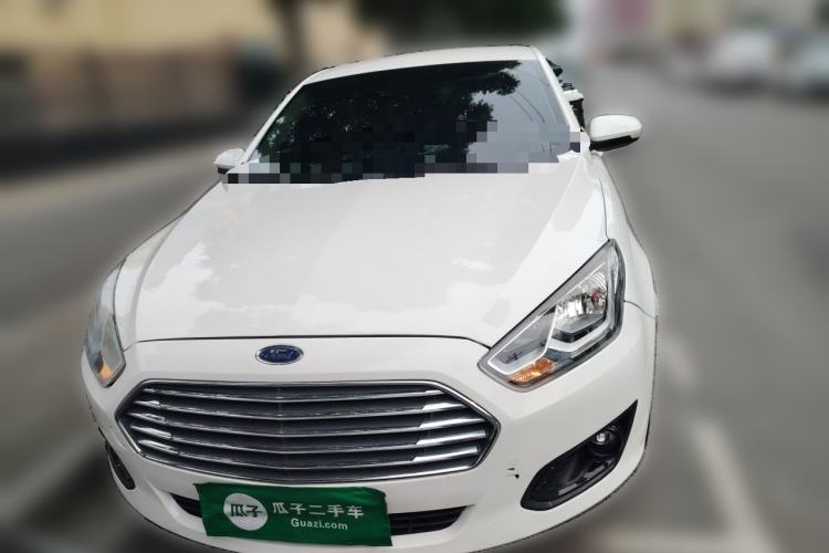 Used Ford Escort 2015 1.5L Automatic Comfort Edition Front