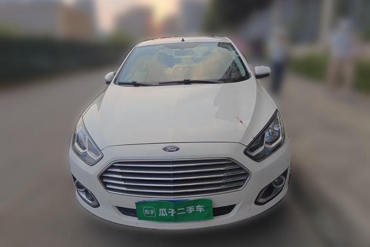 Used Ford Escort 2015 1.5L Automatic Fashion Model Front